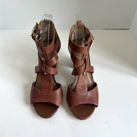 FRANCO SARTO Womens Bizzy Brown Leather Heels Cross Strap Sandals Shoes Size 6.5 - Picture 1 of 10